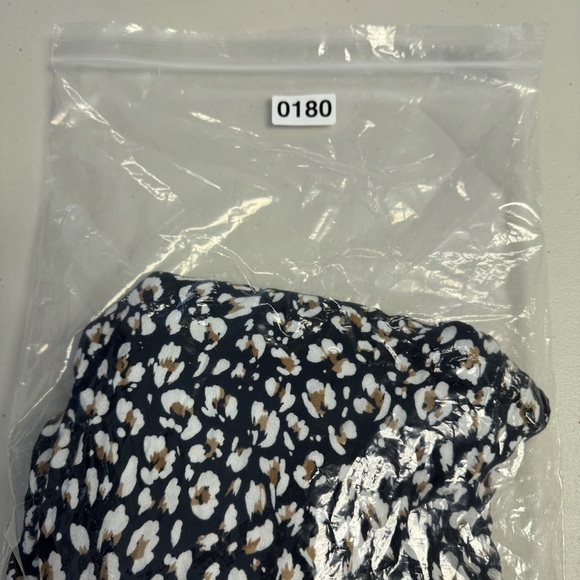 Saltwater Luxe Black & White Animal Print Boho Kimono Cardigan Medium - Picture 13 of 13